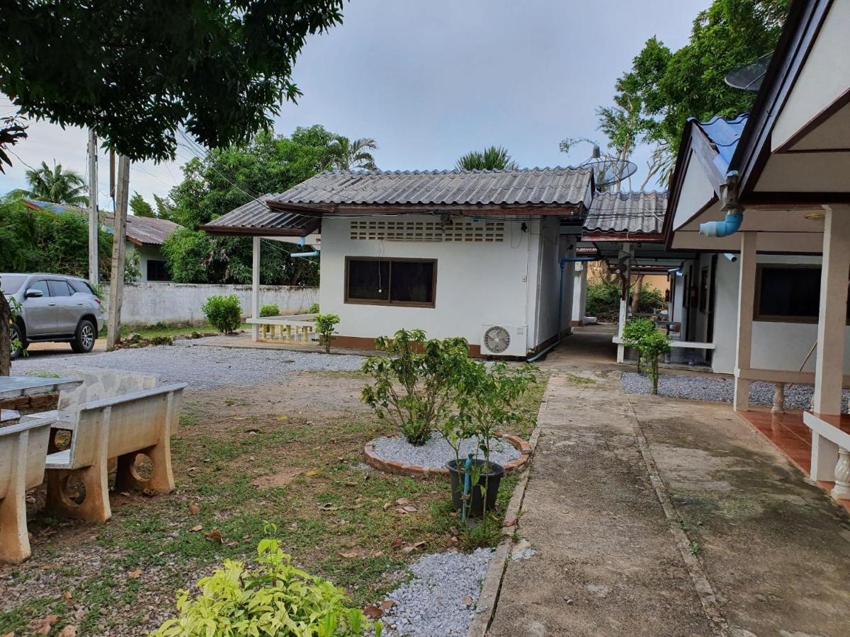 Pineapple Resort Ban Huai Thalaeng Phan Ngoại thất bức ảnh